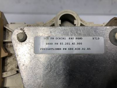 Freightliner FL70 Heater / AC Temp Control