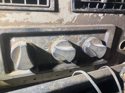 Freightliner FL70 Heater / AC Temp Control