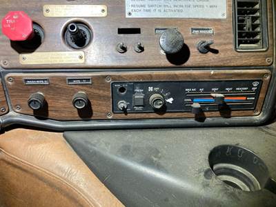 Freightliner FLB Heater / AC Temp Control