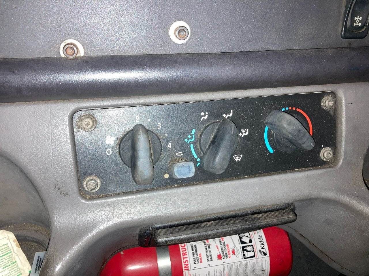 2007 Freightliner M2 106 Heater / AC Temp Control For Sale Winimac