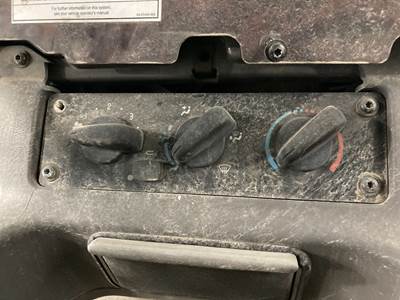 Freightliner M2 106 Heater / AC Temp Control