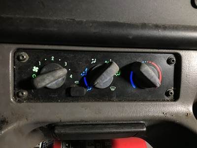 Freightliner M2 106 Heater / AC Temp Control