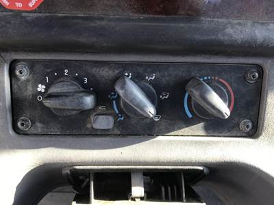 Freightliner M2 112 Heater / AC Temp Control