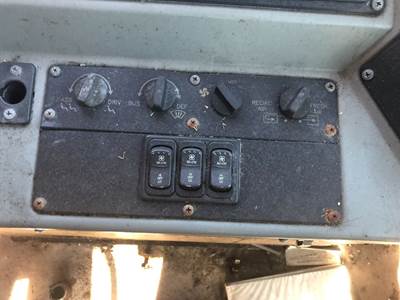 International 3800 Heater / AC Temp Control