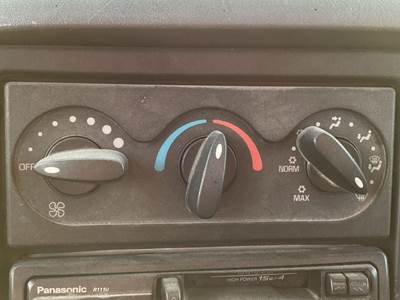 International 4400 Heater / AC Temp Control
