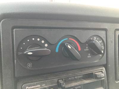 International 4400 Heater / AC Temp Control