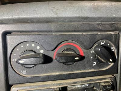 International 4400 Heater / AC Temp Control