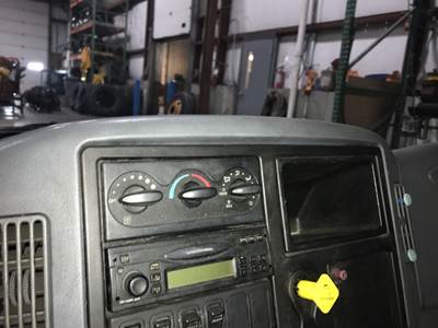 International 4400 Heater / AC Temp Control