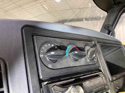 International 8600 Heater / AC Temp Control