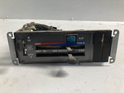 International 9200 Heater / AC Temp Control