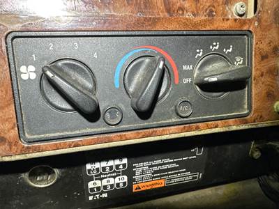 International 9200 Heater / AC Temp Control