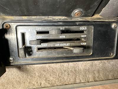 International 9200 Heater / AC Temp Control