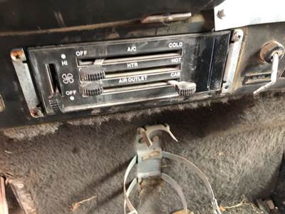 International 9400 Heater / AC Temp Control