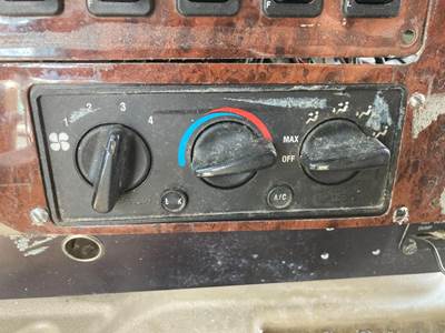 International 9900 Heater / AC Temp Control