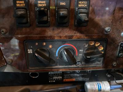 International 9900 Heater / AC Temp Control