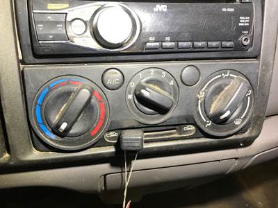 International CF600 Heater / AC Temp Control