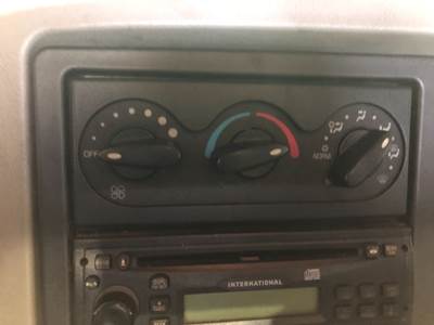 International DuraStar 4400 Heater / AC Temp Control for a International Durastar (4400)