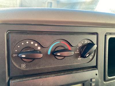 International DuraStar 4400 Heater / AC Temp Control for a International Durastar (4400)