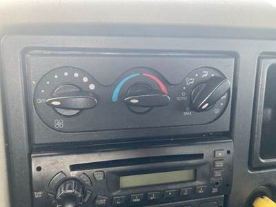 International DuraStar 4400 Heater / AC Temp Control for a International Durastar (4400)