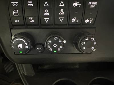 International HX520 Heater / AC Temp Control