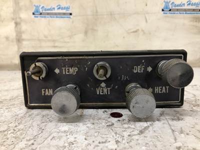 International Loadstar 1600 Heater / AC Temp Control for a International 1600 Loadstar