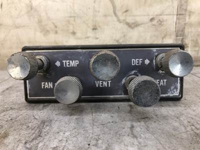 International Loadstar 1700 Heater / AC Temp Control for a International 1700 Loadstar