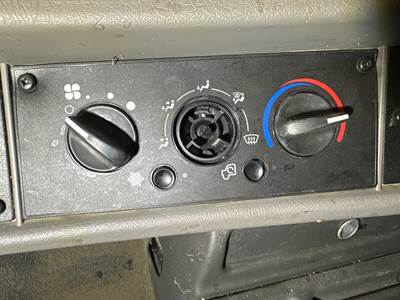 Kenworth T370 Heater / AC Temp Control