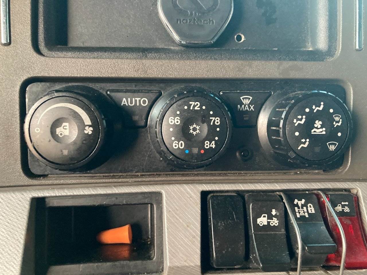 2016 Kenworth T680 Heater / AC Temp Control For Sale Des Moines, IA