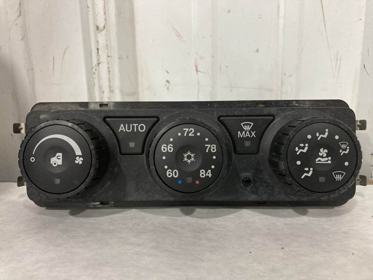 2022 Kenworth T680 Heater / AC Temp Control For Sale Winimac, IN