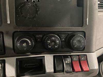 Kenworth T680 Heater / AC Temp Control
