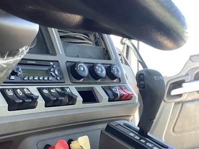 Kenworth T680 Heater / AC Temp Control