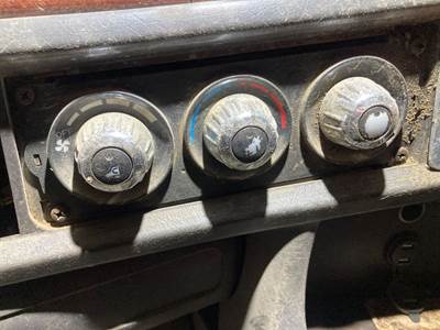 Kenworth W900L Heater / AC Temp Control