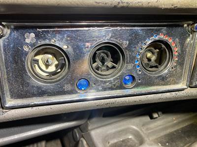 Kenworth W900L Heater / AC Temp Control
