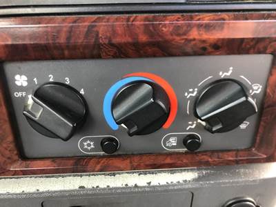 Mack CXU Heater / AC Temp Control