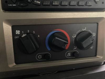 Mack CXU Heater / AC Temp Control