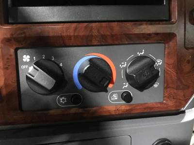Mack CXU Heater / AC Temp Control