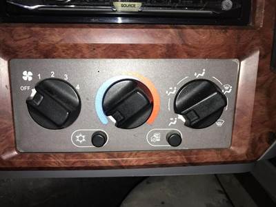 Mack CXU Heater / AC Temp Control
