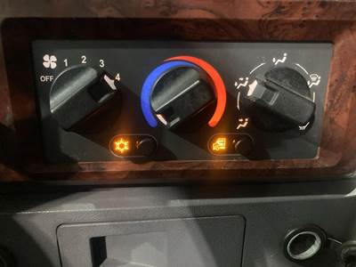 Mack CXU Heater / AC Temp Control