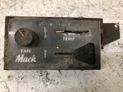 Mack R600 Heater / AC Temp Control