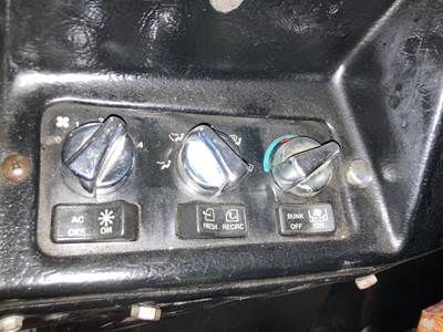 Peterbilt 379 Heater / AC Temp Control