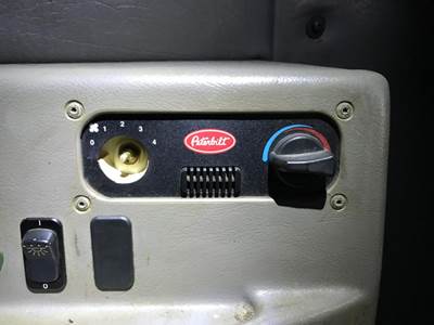 Peterbilt 387 Heater / AC Temp Control