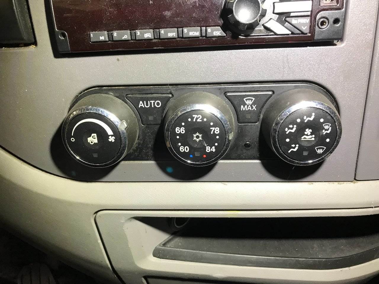 2016 Peterbilt 579 Heater / AC Temp Control For Sale Sioux Falls, SD