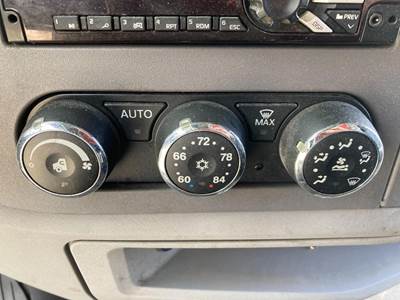 Peterbilt 579 Heater / AC Temp Control