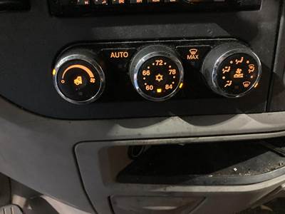 Peterbilt 579 Heater / AC Temp Control