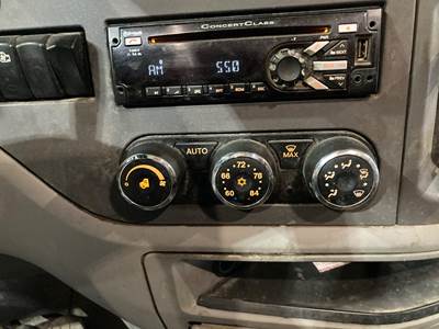 Peterbilt 579 Heater / AC Temp Control