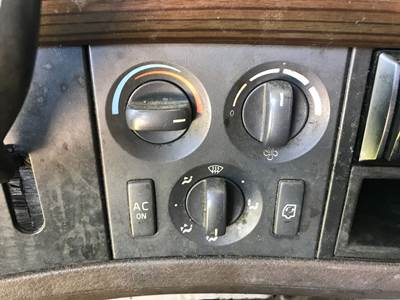 Volvo VNL Heater / AC Temp Control