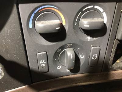 Volvo VNL Heater / AC Temp Control