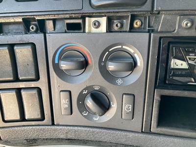 Volvo VNL Heater / AC Temp Control