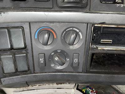 Volvo VNL Heater / AC Temp Control