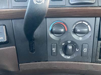 Volvo VNL Heater / AC Temp Control